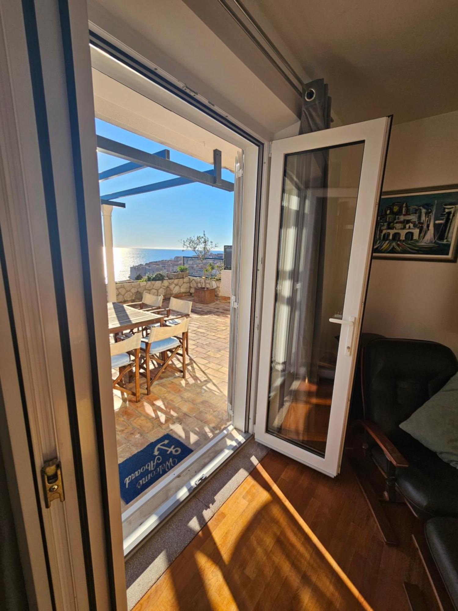 Dubrovniks Best Views Apartment From A Spacious Terrace エクステリア 写真